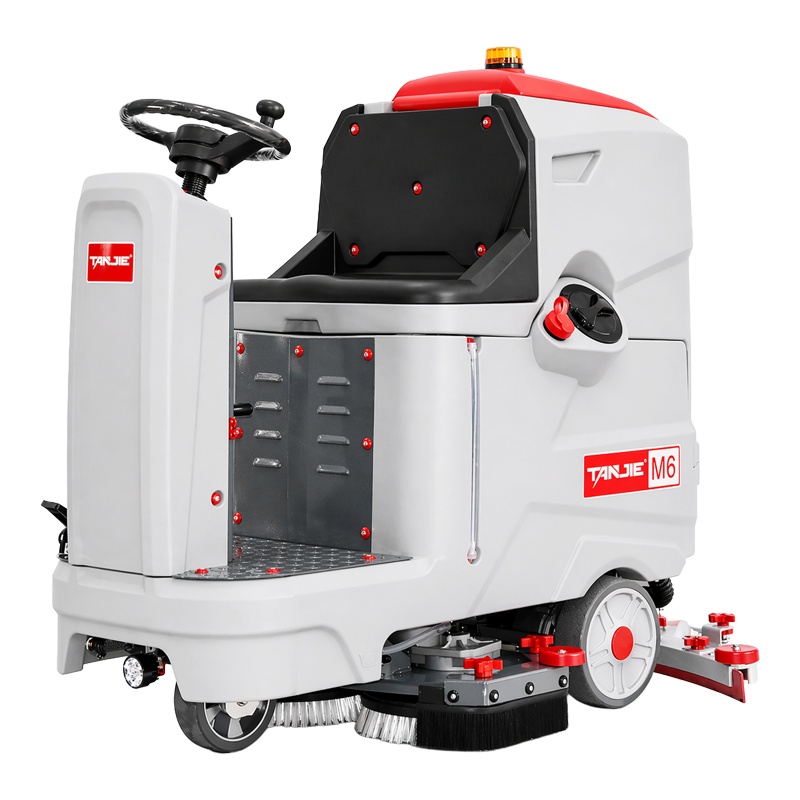 滨海新坦洁驾驶式洗地机M6【双刷】