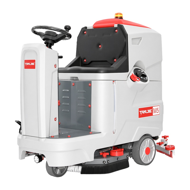滨海新坦洁驾驶式洗地机M5【单刷】